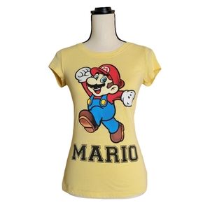Super Mario ladies T-shirt Sz Small